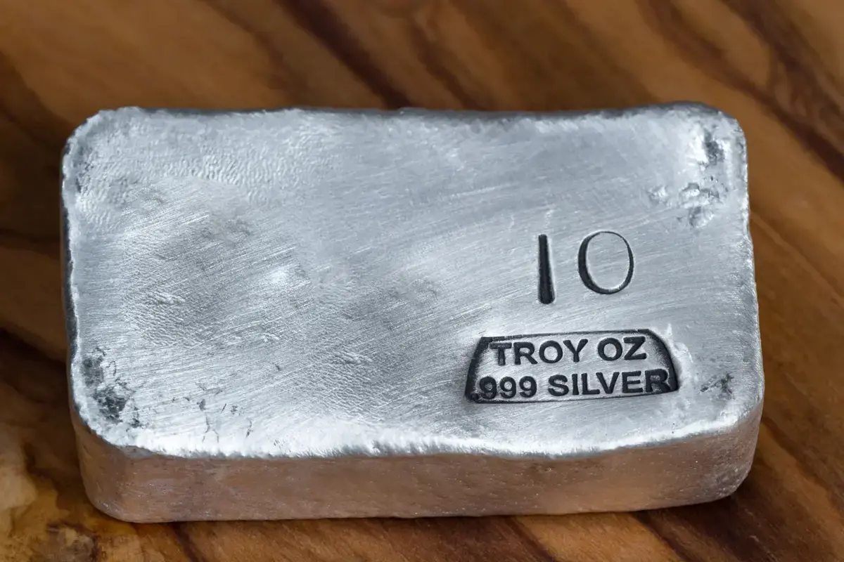 <strong>Silver price match Toronto</strong> - Client sold silver back at 15% higher price than purchase after 18 months