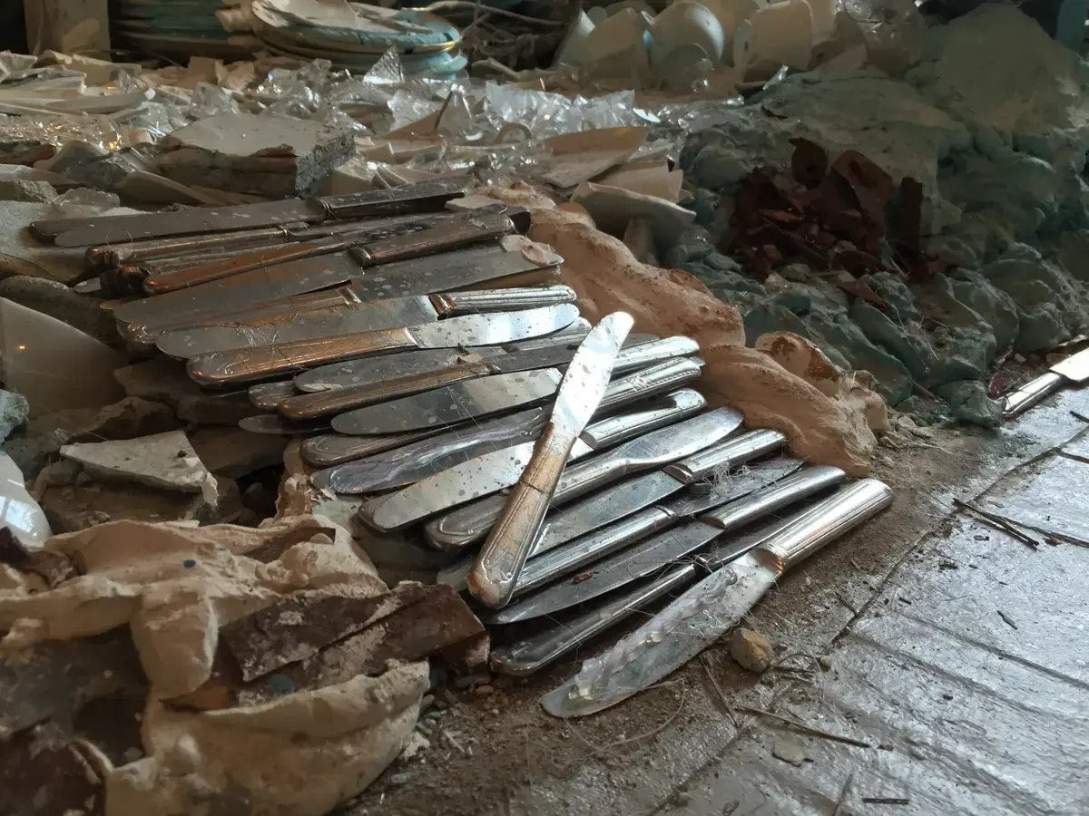 <strong>silver refining Toronto</strong> - Tarnished, Unpolished, Unchanged in Kleinburg, Vaughan: A service brought in exactly as it left the cupboard, since the film has no bearing on the metal beneath