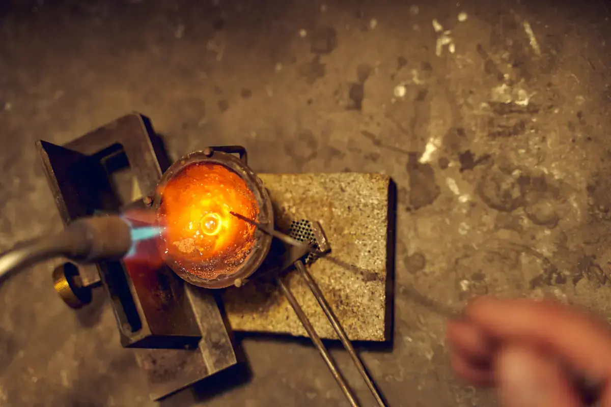 Professional <strong>precious metals refining Toronto</strong> service - Fire assay gold refining with laboratory analysis equipment