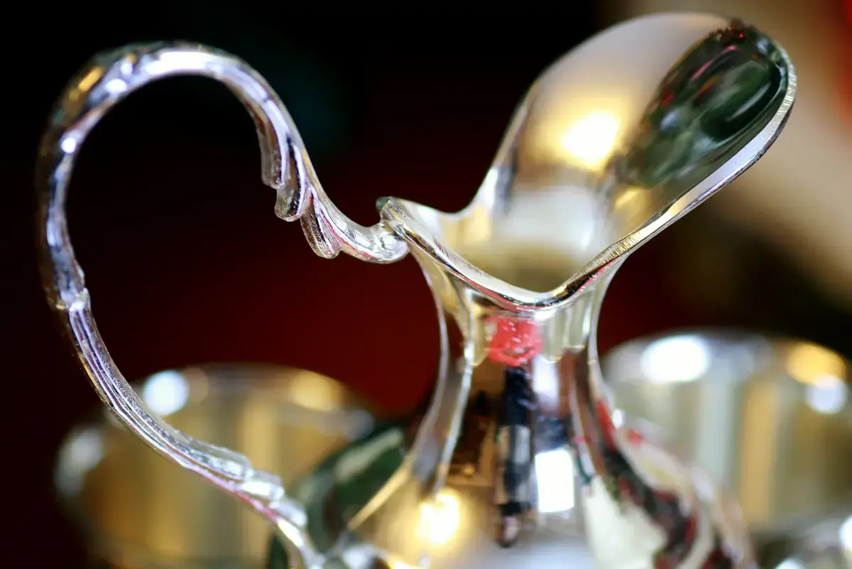 <strong>Antique silver tea sets</strong> - Tiffany sterling silver serving tray with premium hallmarks